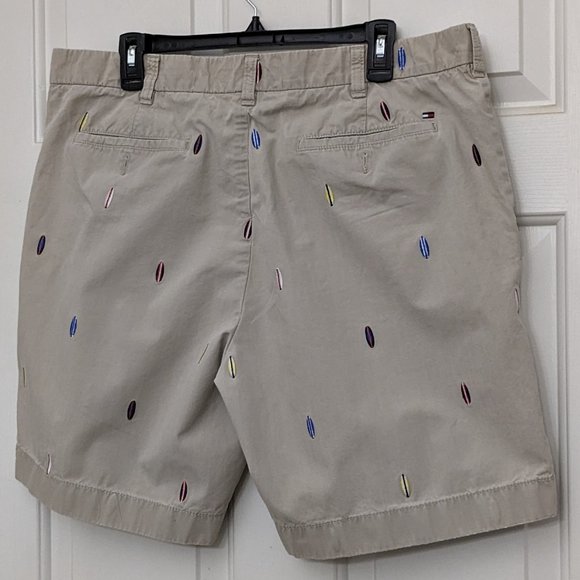 Tommy Hilfiger Shorts Men's Bermuda Size 38 Beige - Picture 5 of 12